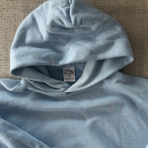 Akimbo Sweaters - AKIMBO - Light Blue Hoodie